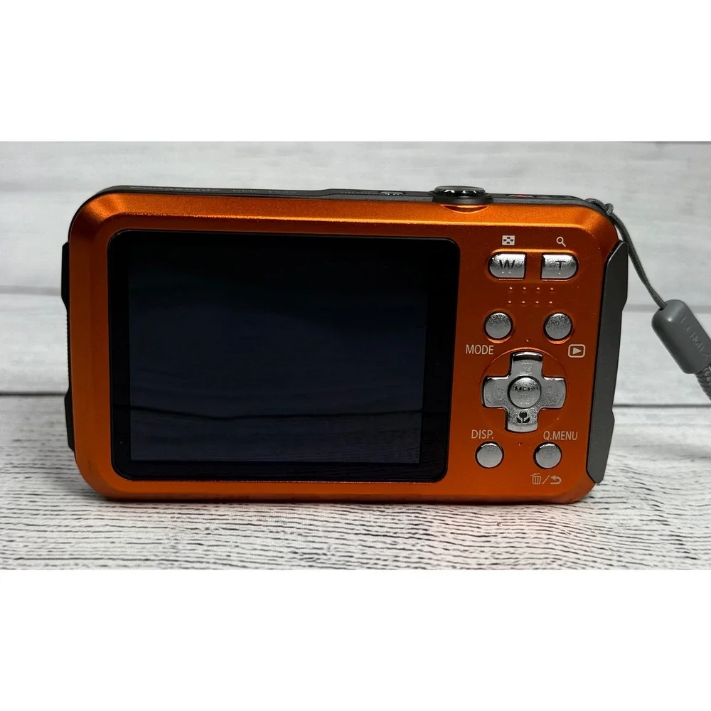 Panasonic Lumix DMC TS25 Orange Waterproof 16.1 MP Digital‎ Camera 64GB SD Card